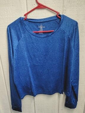Essentials Women's Heathered Royal Blue Long-Sleeve Tee